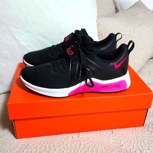 Nike Air Max Bella TR 5